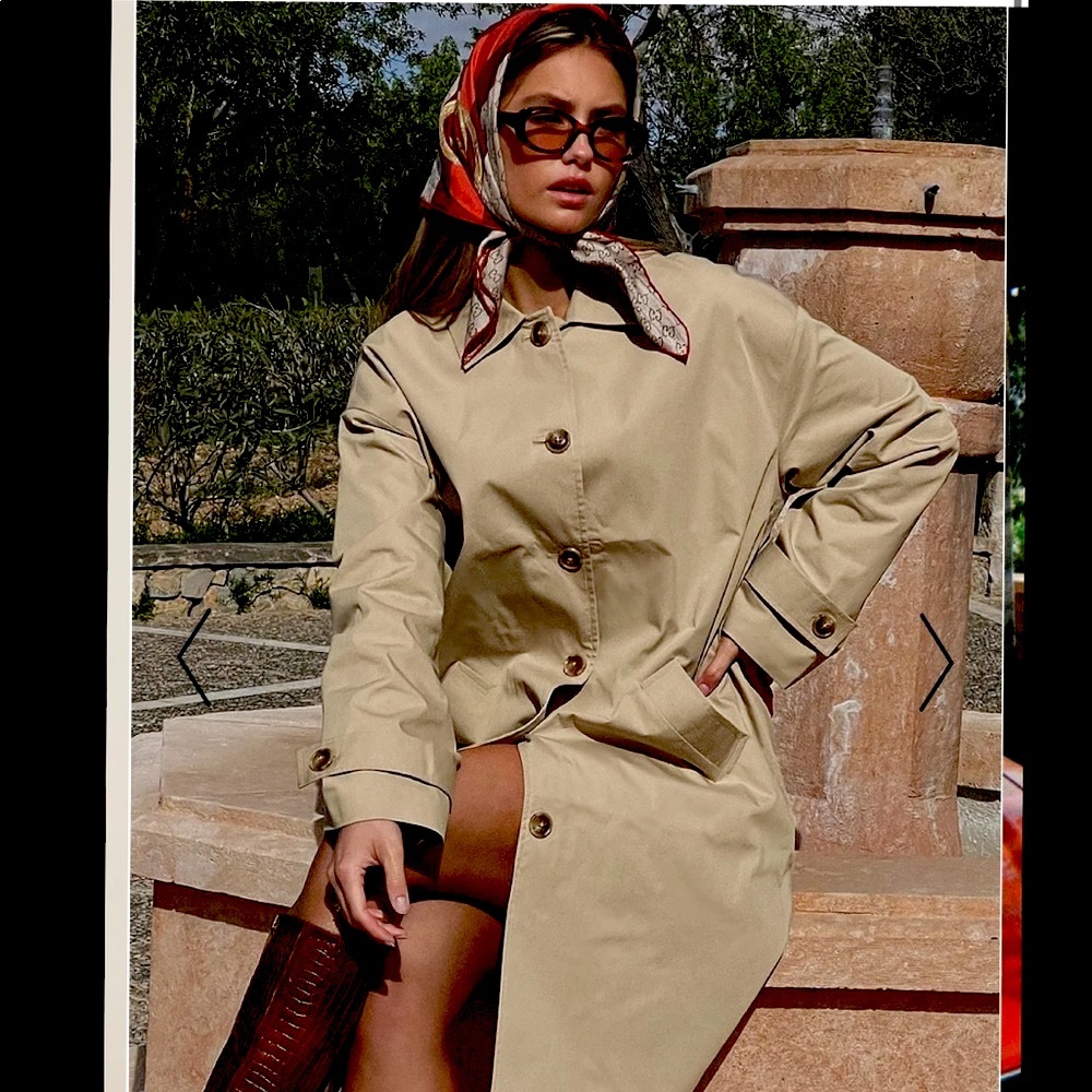 Lightweight Straight Fit Trench Coat